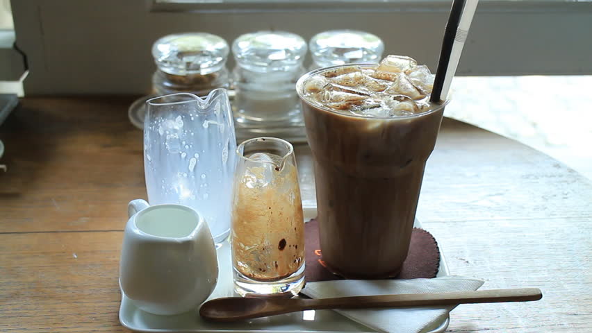 Header of mocha