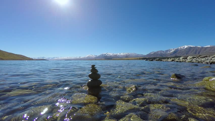 Beautiful And Tranquil Autumn Morning Scene At Lake Tekapo, New Zealand ...