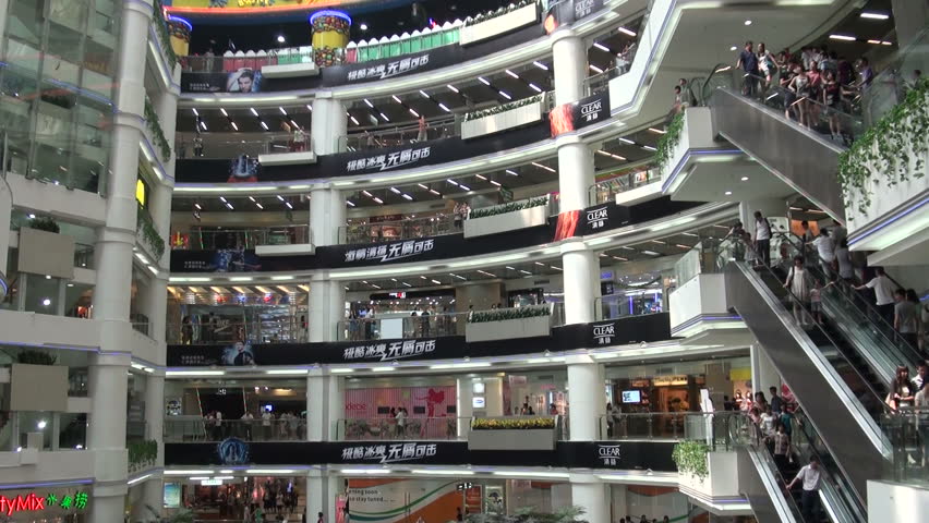 BANGKOK, 21 NOV: Timelapse Of Terminal 21 Shopping Mall Interior In ...